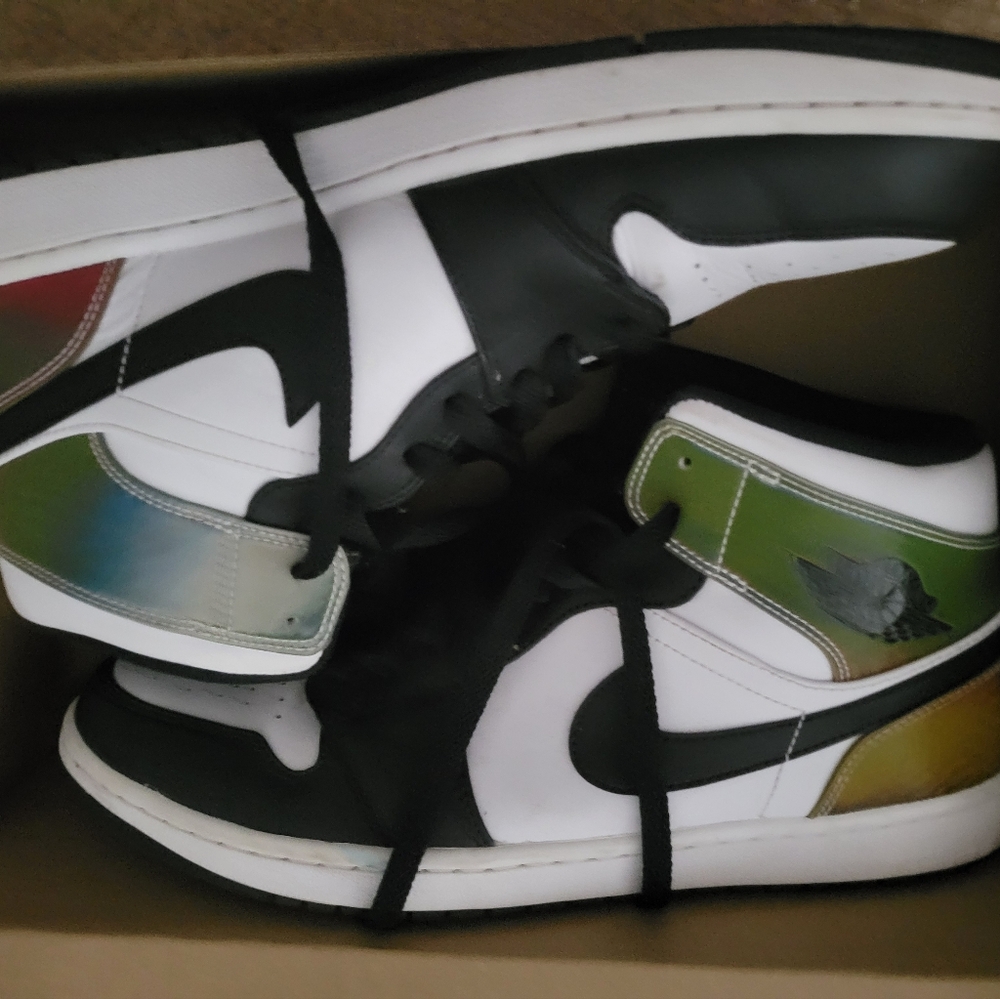 Air jordan mid se
